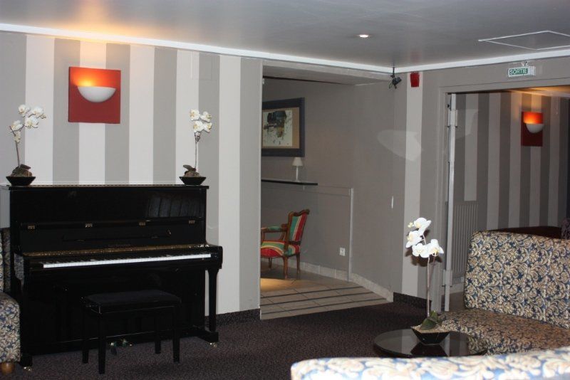 Hotel Europe And Spa Reims Exterior photo